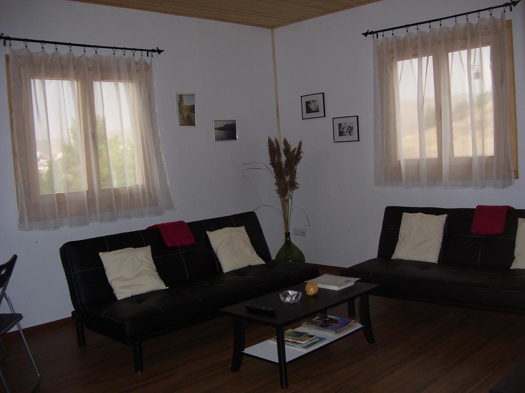 Vivienda De Uso Turistico Fuente Vilda Vt-Lr 0033 Guest House Alcanadre Exterior photo